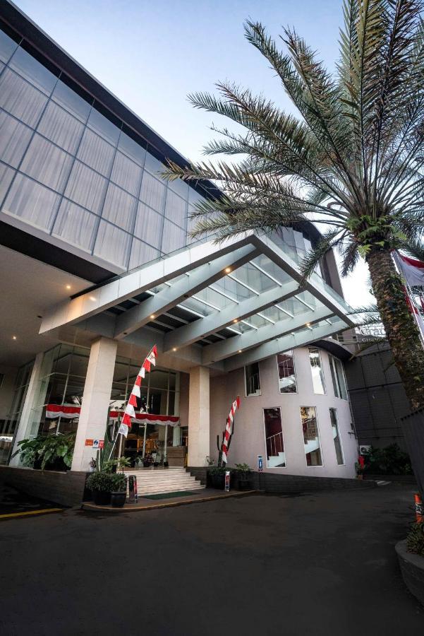 Grandia 4* Bandung