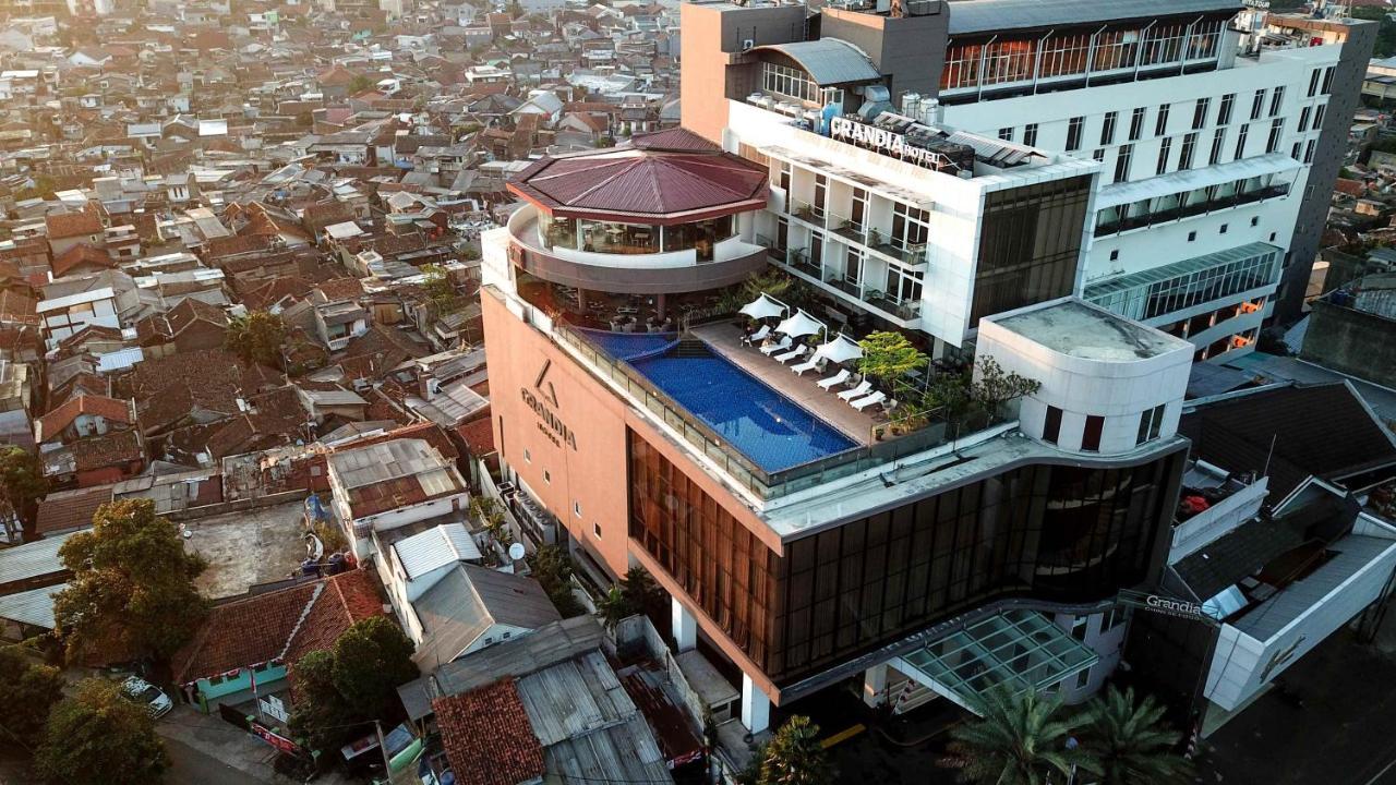 Hotel Grandia 4*