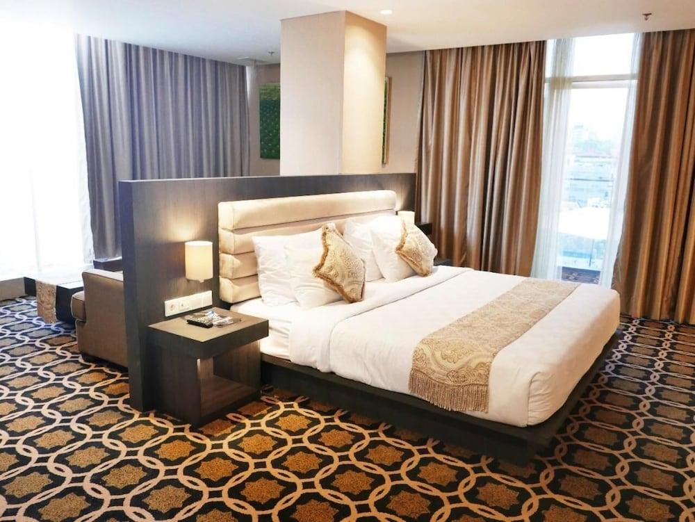 Grandia Bandung